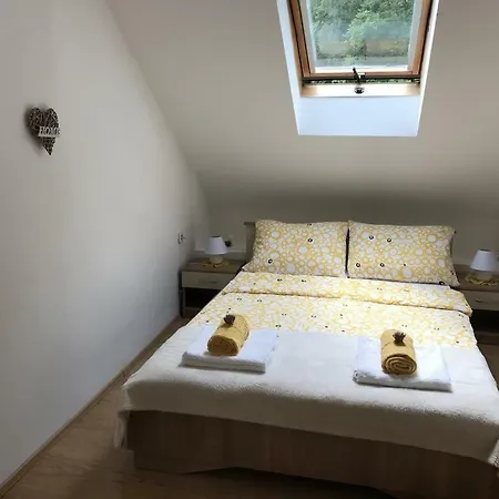 Charming Ana * Марибор