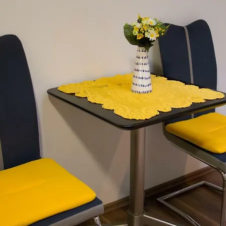 Charming Ana Апартаменты Марибор