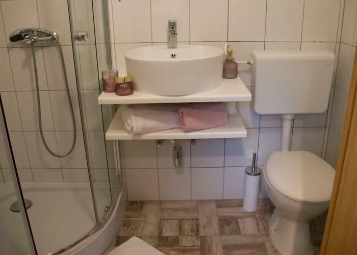 Charming Ana Lägenhet Maribor